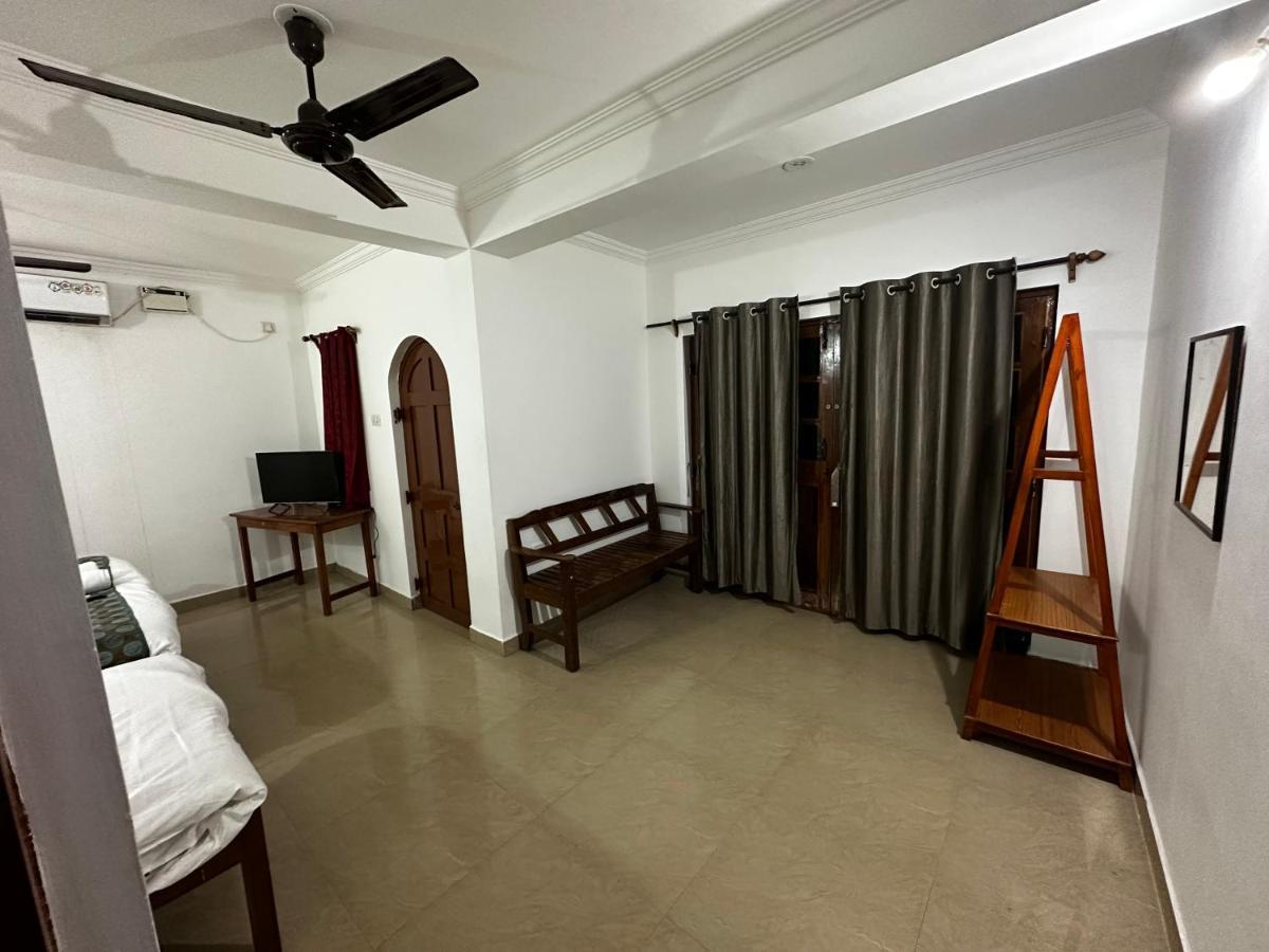 Ocean Way Guest House Бага Экстерьер фото